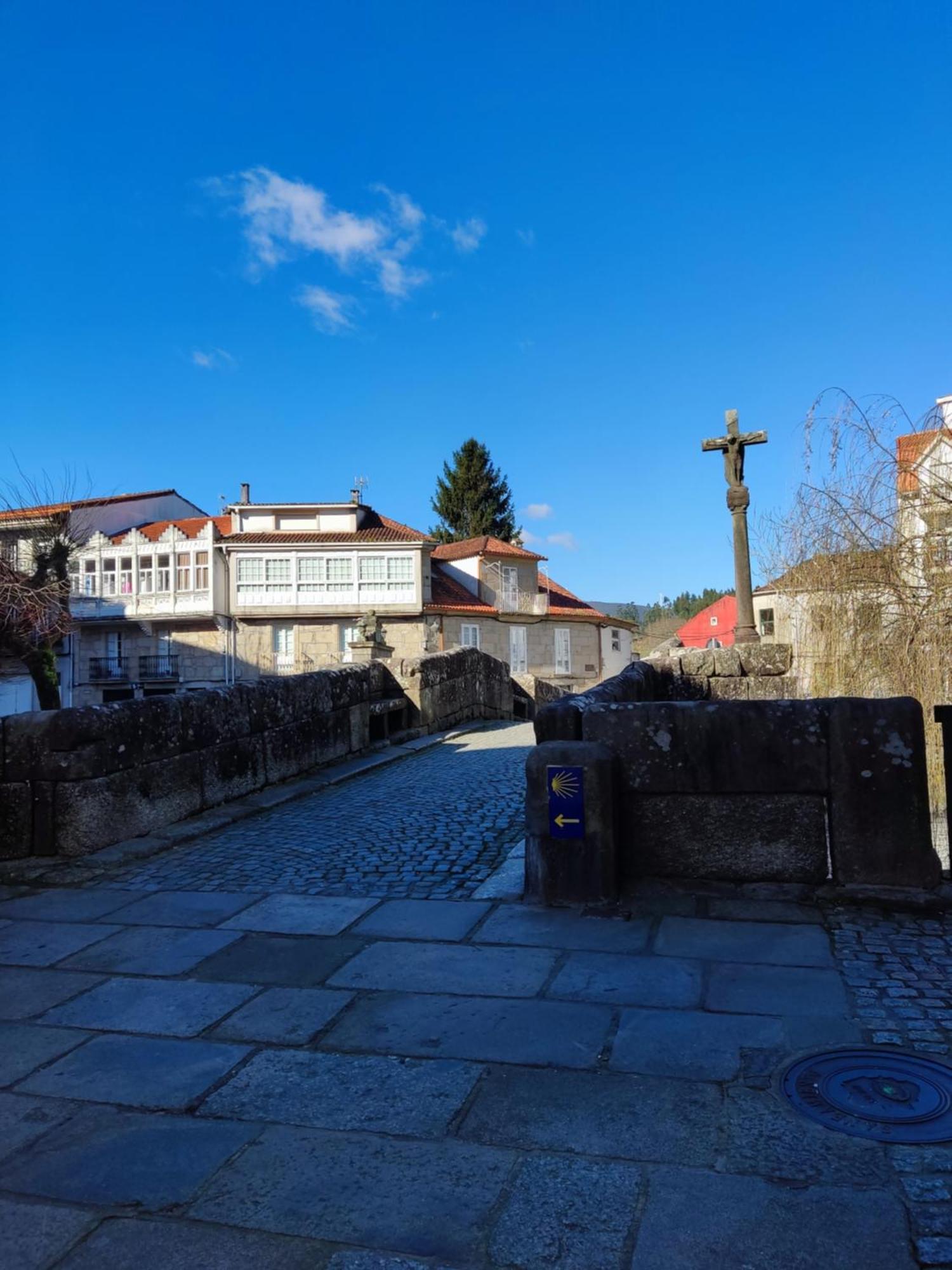Grupo Arcanos Pension Atenea & Via Romana Caldas De Reis Dış mekan fotoğraf